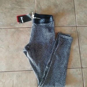 ****SOLD****Nike Leggings